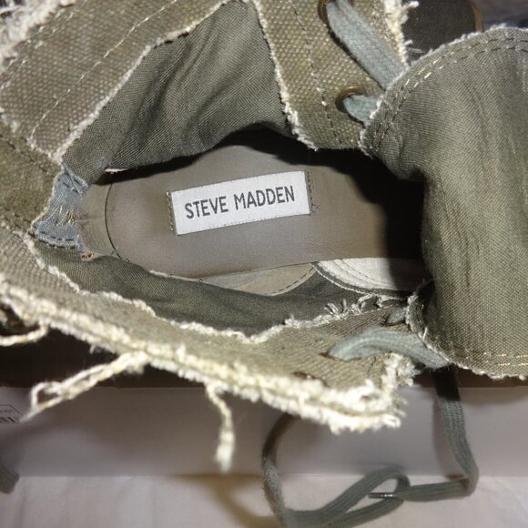 Steve Madden Grunge Distressed Ankle Short Boots , Green canvas Size 6m. - Picture 4 of 8